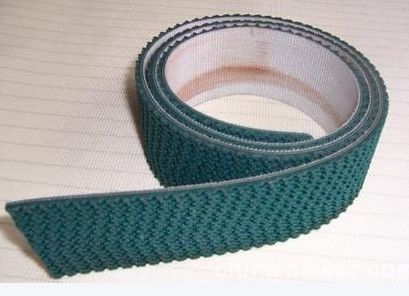 kaufen Industrielles blaues gewelltes Gras PVC-Förderband-Grün-Förderband für Flughafen-Gepäck online manufacture